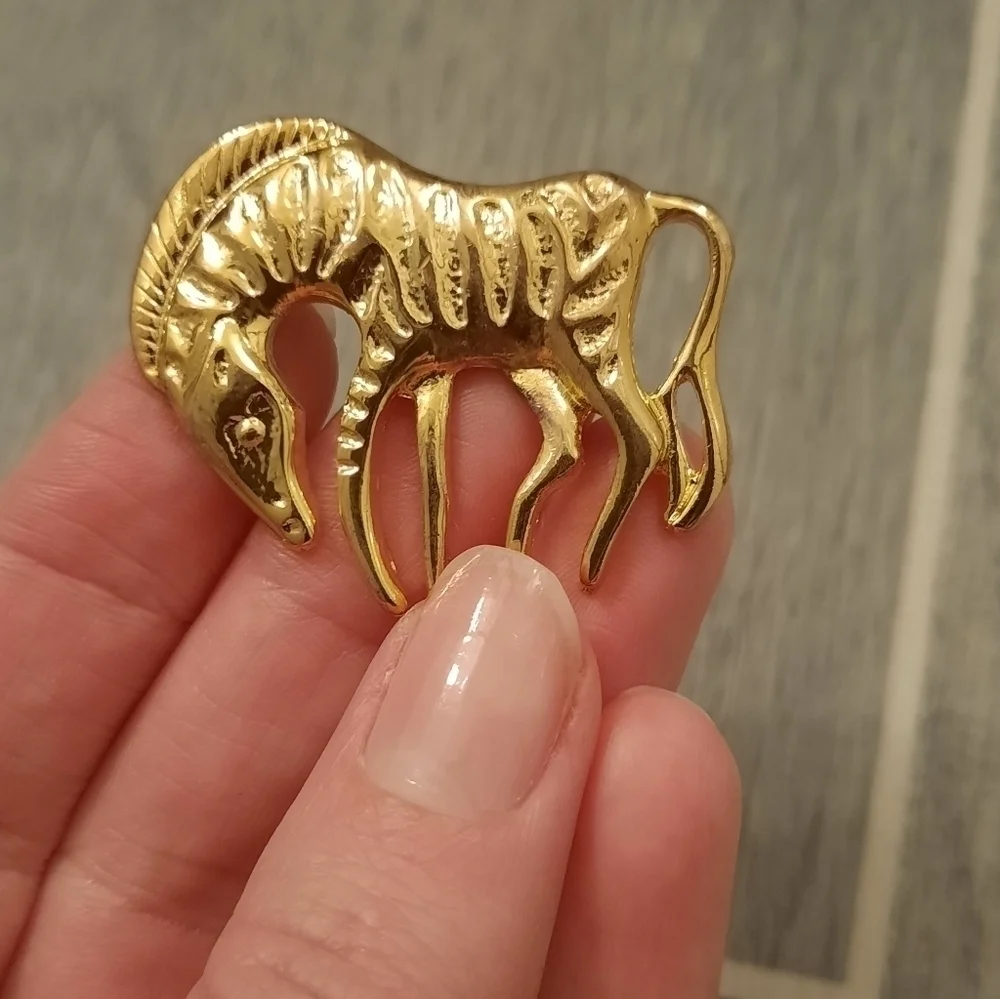 Vintage Gold Tone Art Deco Zebra Brooch